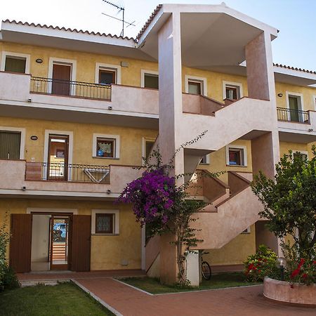 Residence Olimpo Santa Teresa Gallura Eksteriør billede