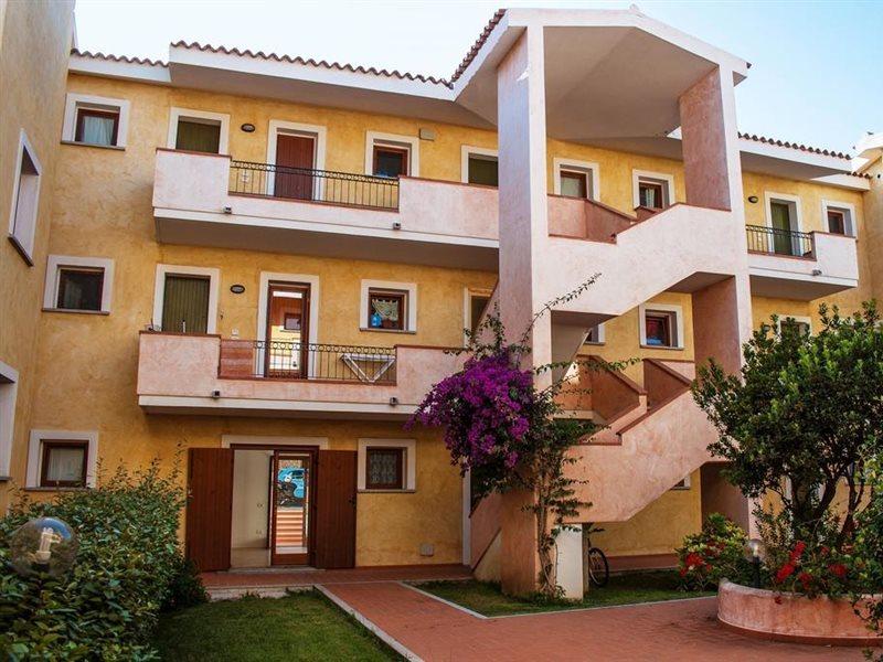 Residence Olimpo Santa Teresa Gallura Eksteriør billede