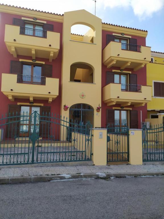 Residence Olimpo Santa Teresa Gallura Eksteriør billede