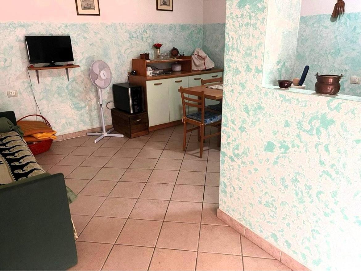 Residence Olimpo Santa Teresa Gallura Eksteriør billede