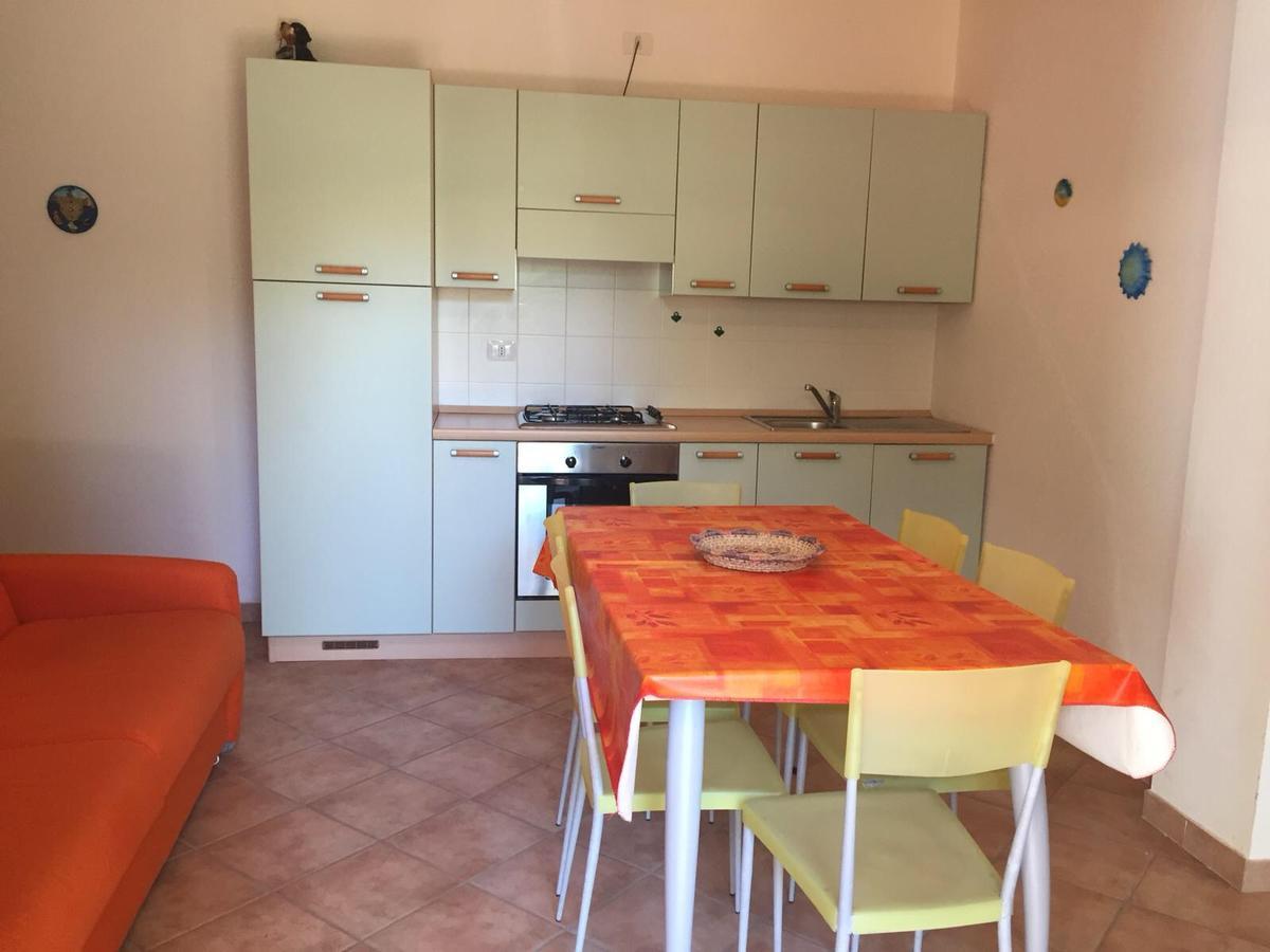 Residence Olimpo Santa Teresa Gallura Eksteriør billede